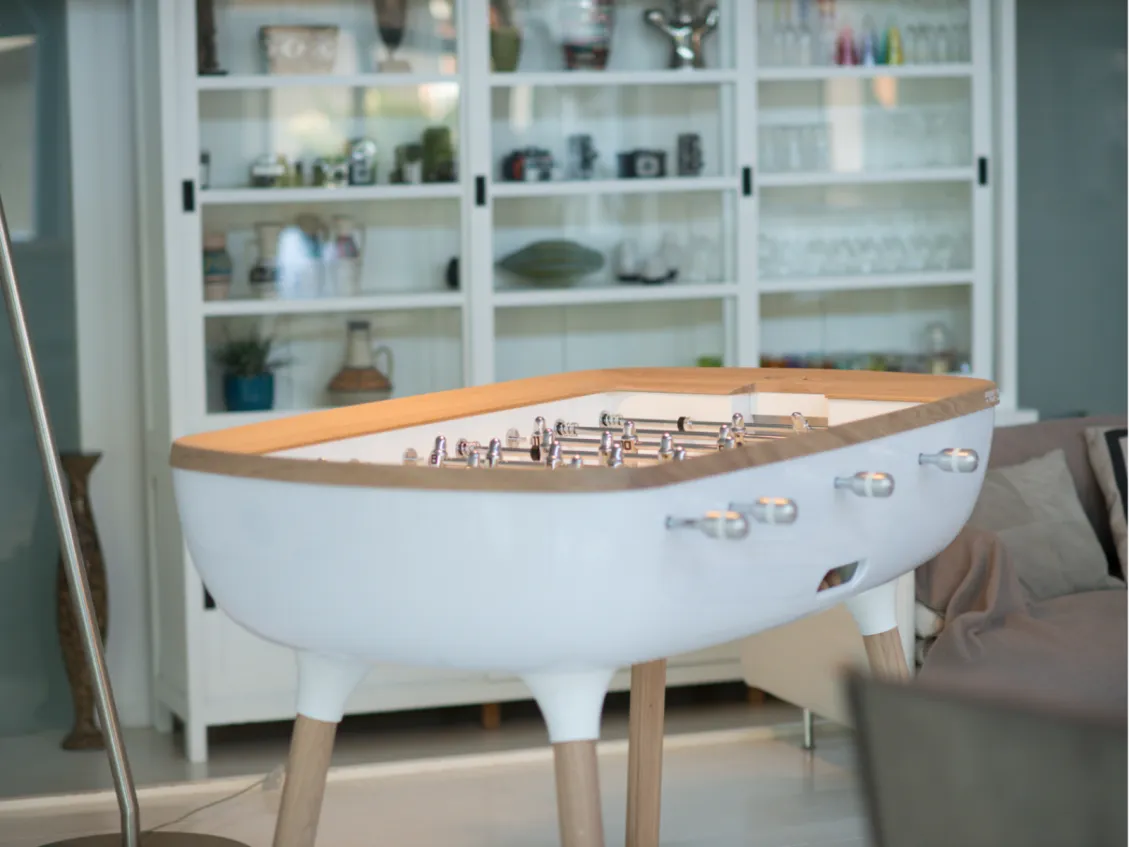 Baby-foot design blanc et bois haut de gamme